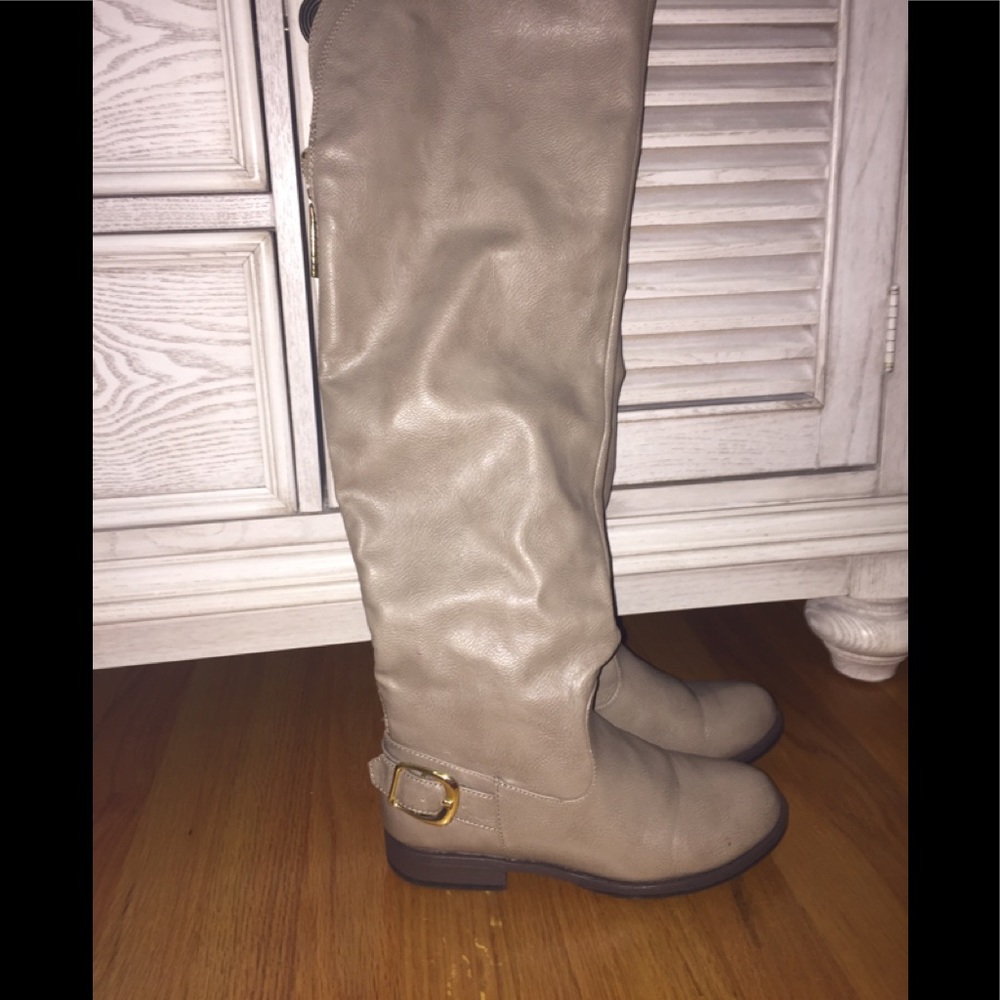 😍Justfab Knee High Boots👢 😍